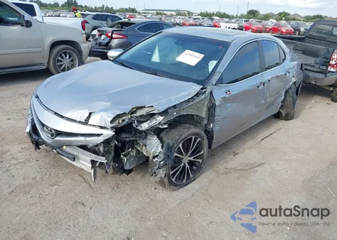 2020 Toyota Camry Se z USA, uszkodzony, nr VIN 4T1M11AK2LU988153